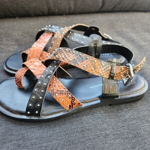 WOMEN'S  Sandals